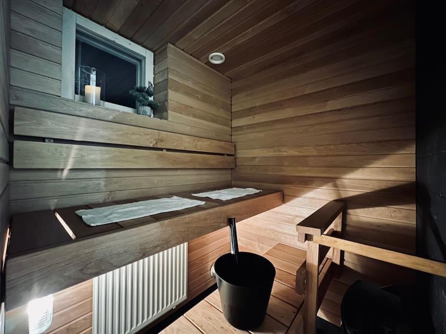 Spacious City Center Apt - Sauna - Self Check In Rovaniemi Exterior foto
